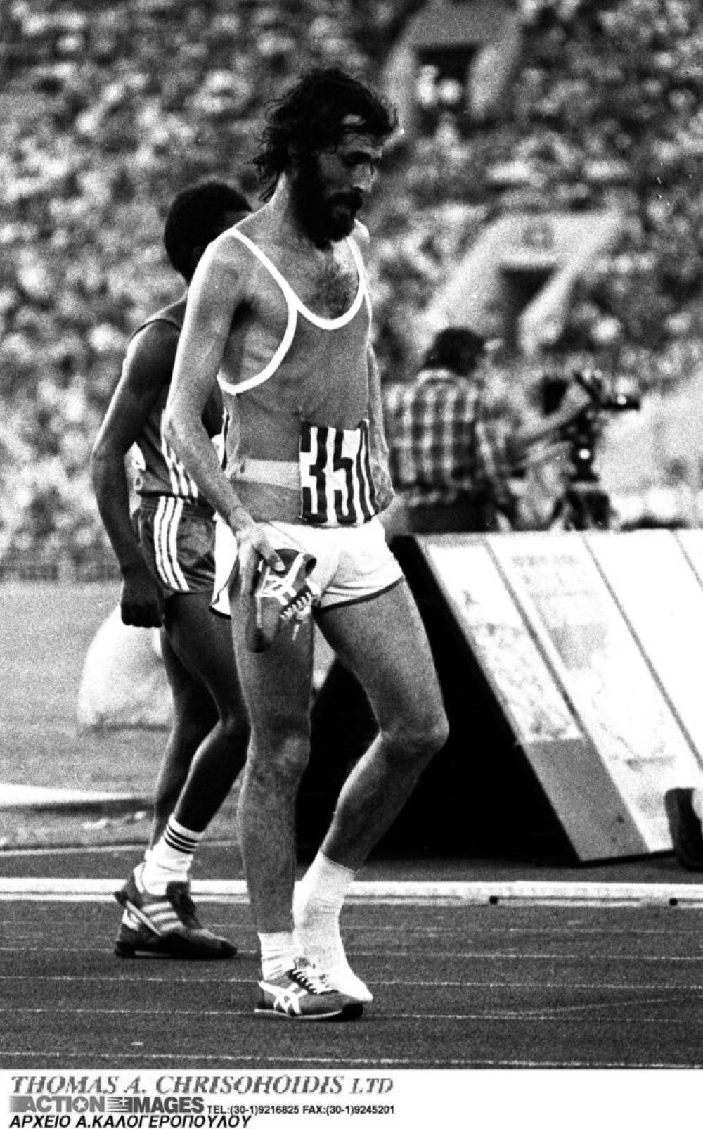 Μιχάλης Κούσης: Τιμή στο μεγάλο Έλληνα μαραθωνοδρόμο runbeat.gr